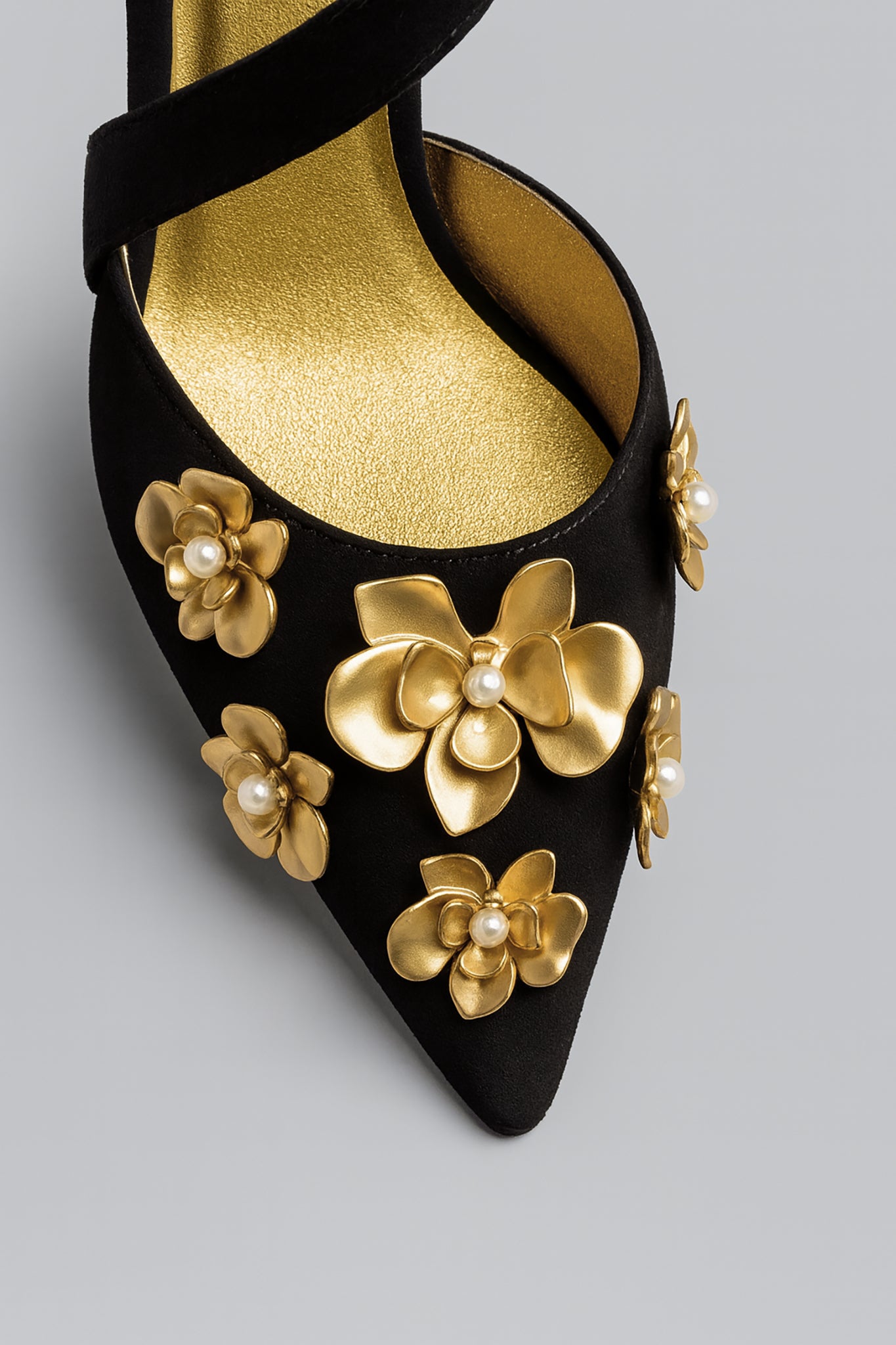 Sutton Heels in Black