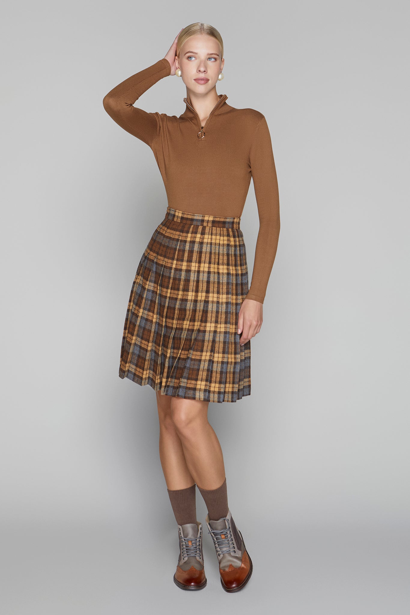 Briar Pleated Skirt in Cocoa / Cinnamon Plaid