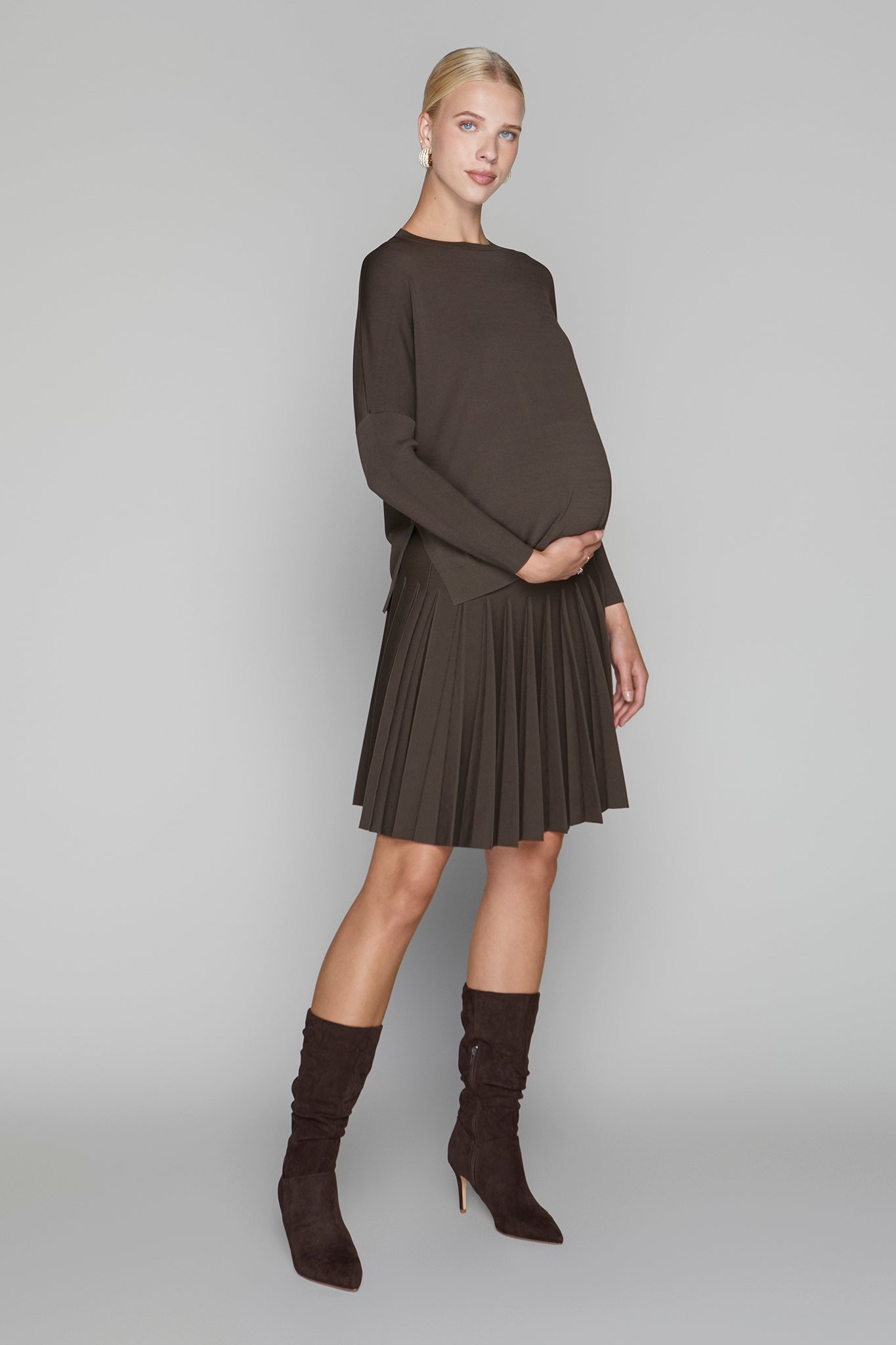 Maternity Infinity Skirt in Cocoa