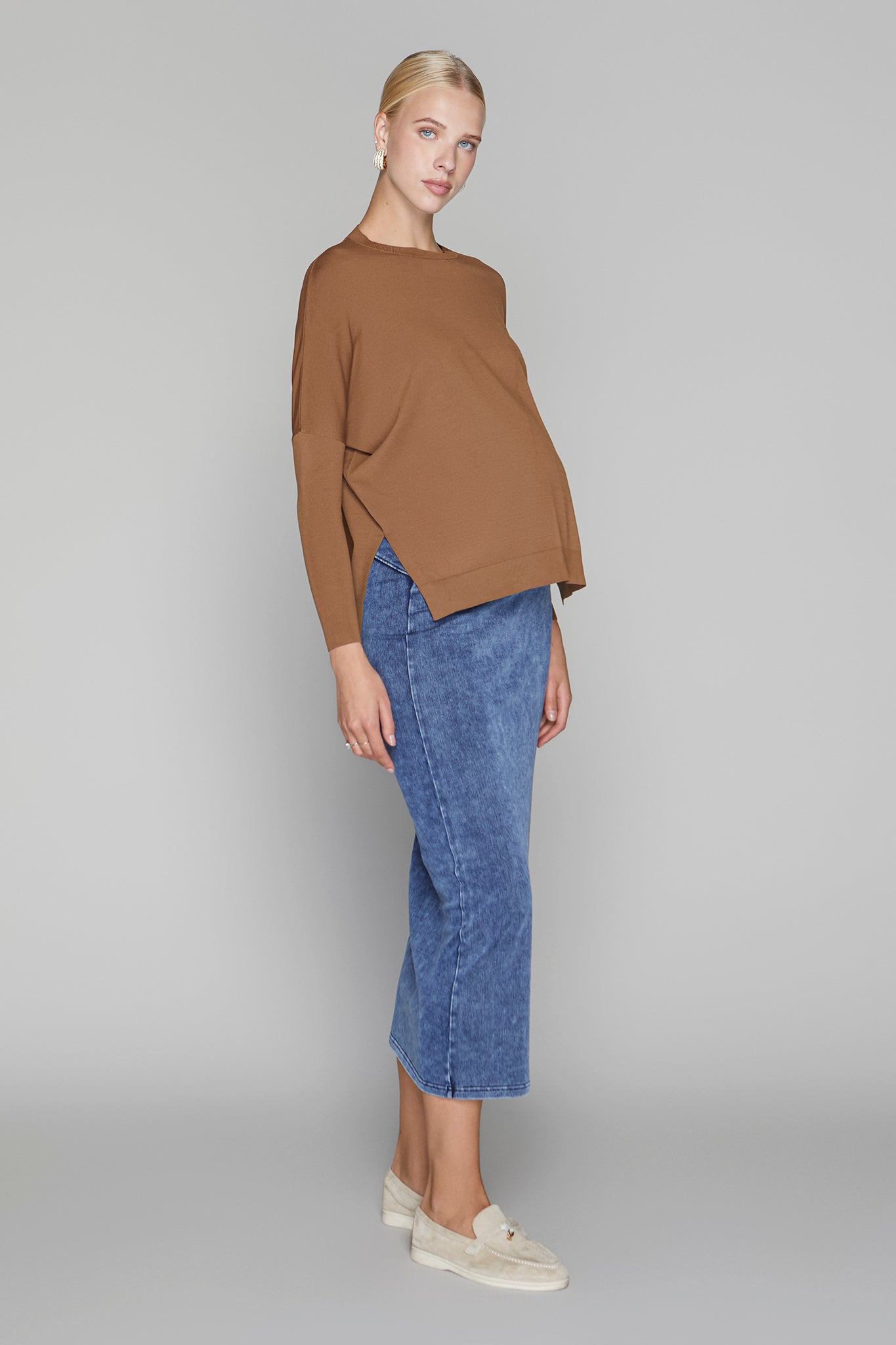 Sapphire Maternity Skirt in Dark Wash Denim
