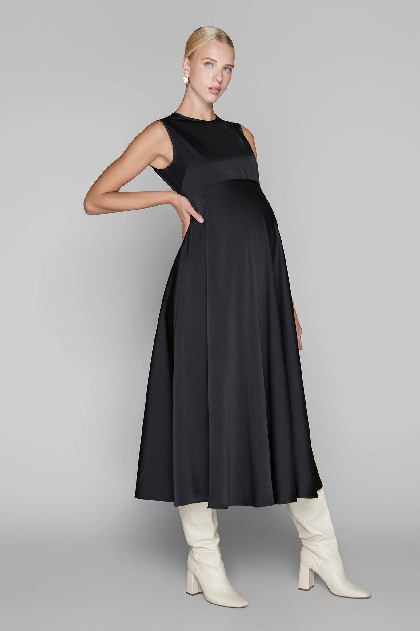 Monroe Maternity Dress in Black