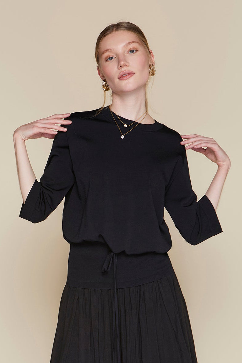 Menton Top in Black