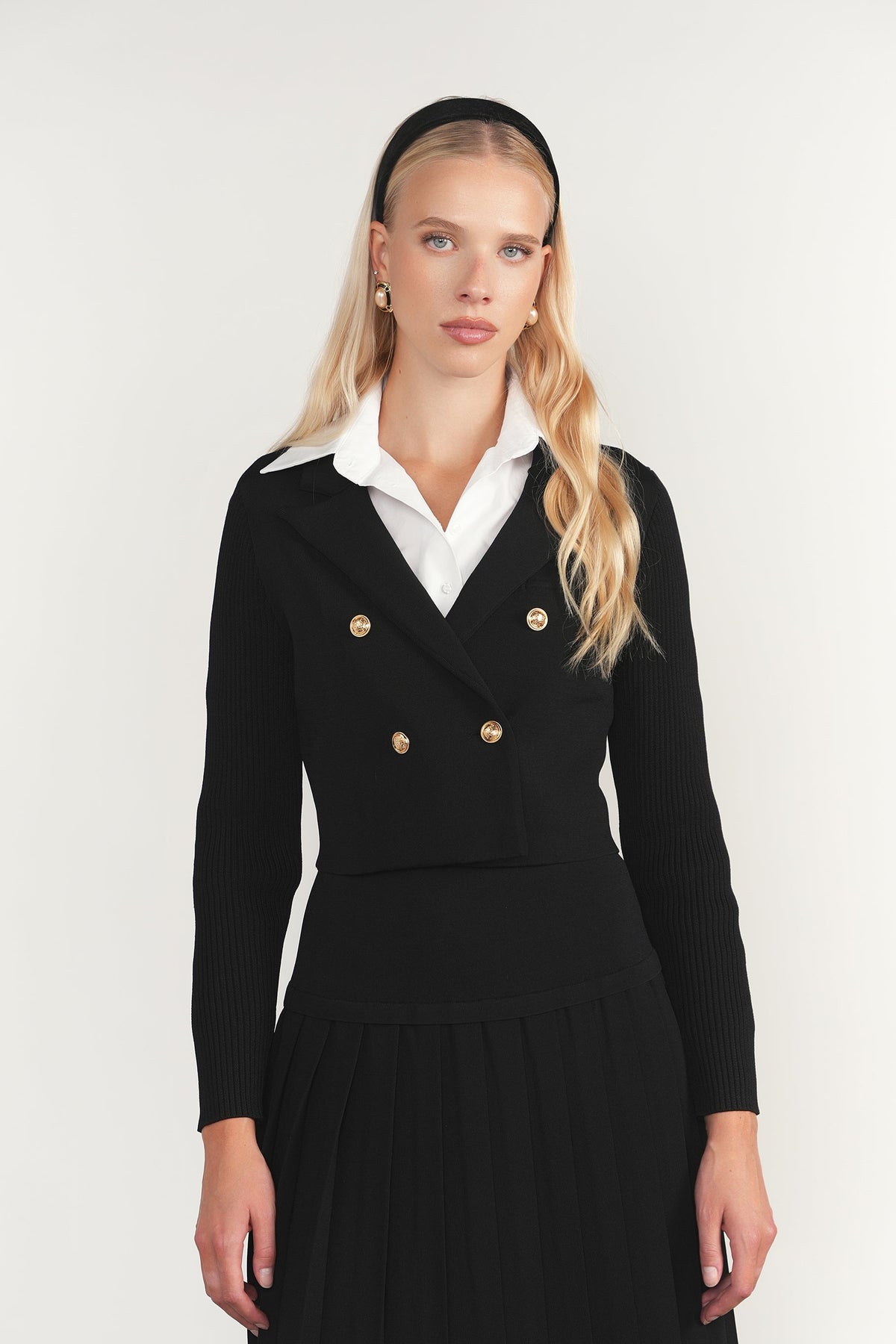 Allier Blazer in Black