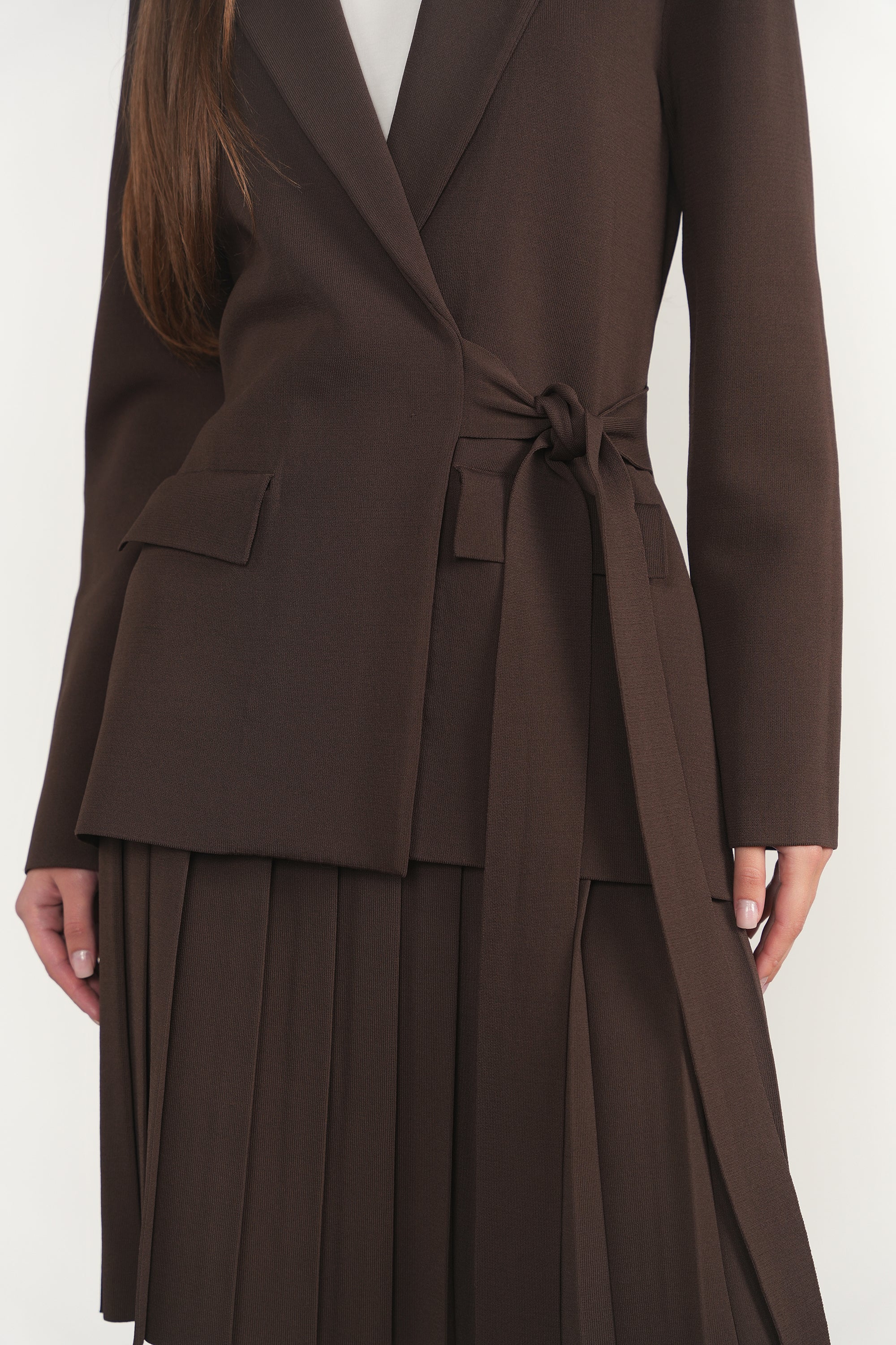 Neva Blazer in Fudge