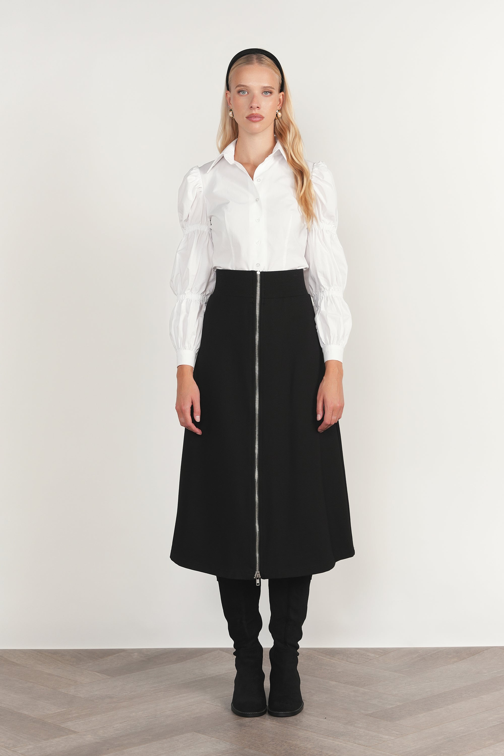 Volga Skirt in Black