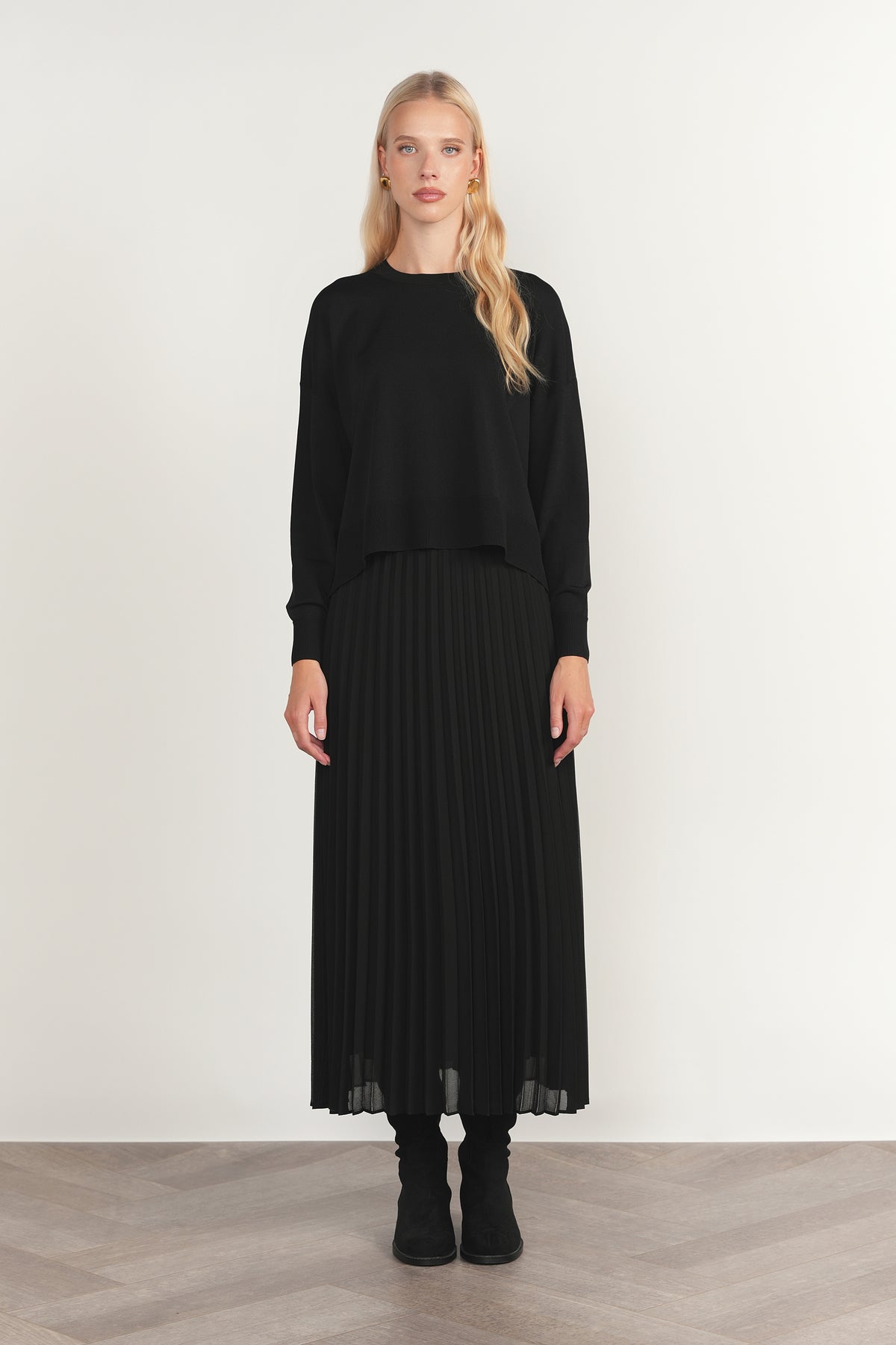 Vaal Sweater in Black