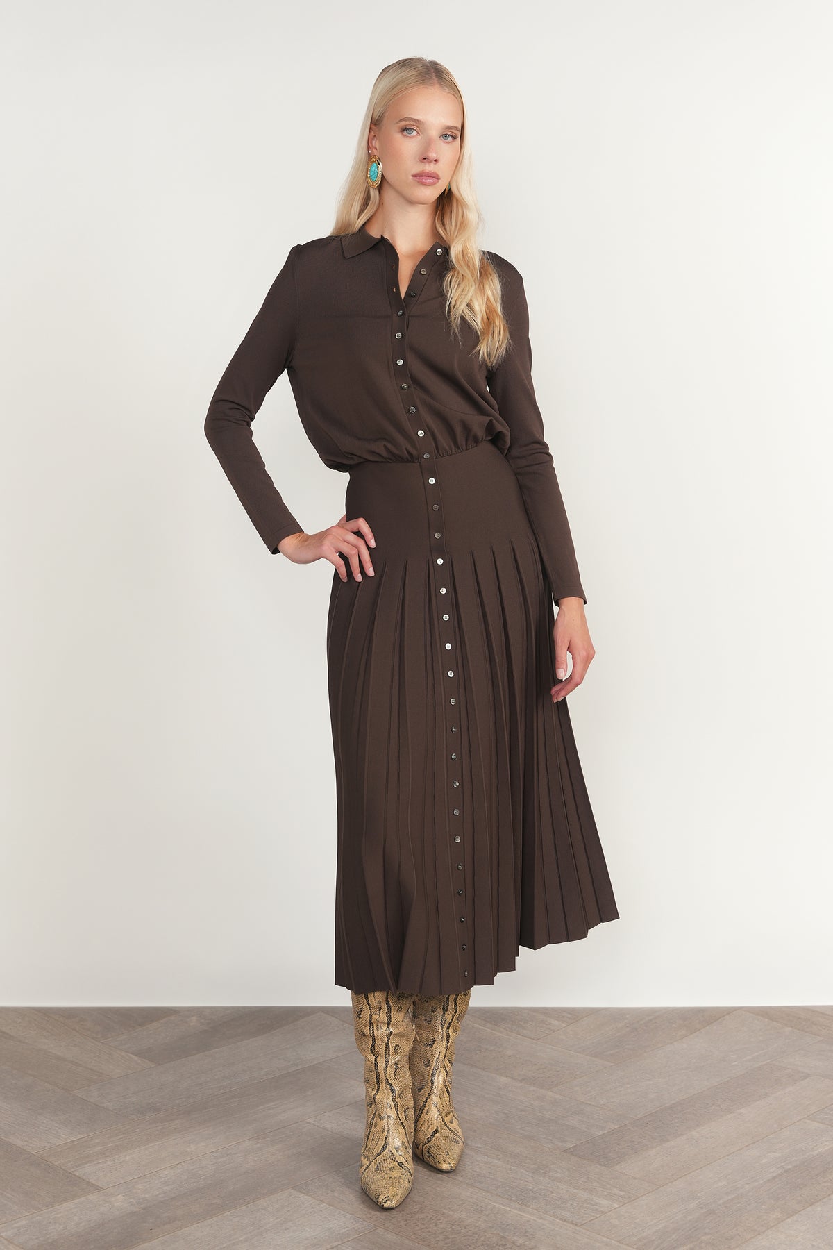 Maxi Infinity Dress in Fudge