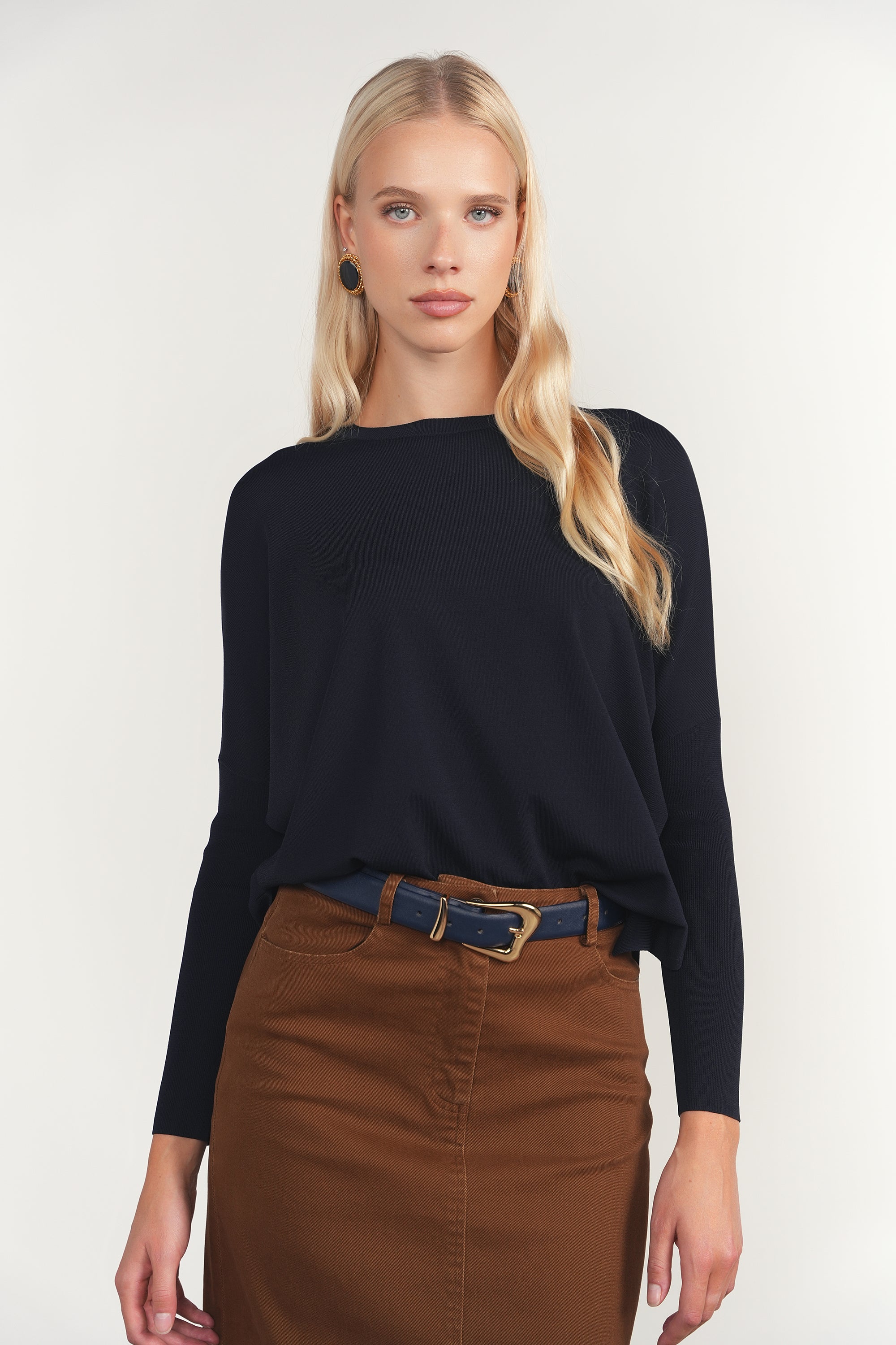 Montia Top in Deep Indigo Navy