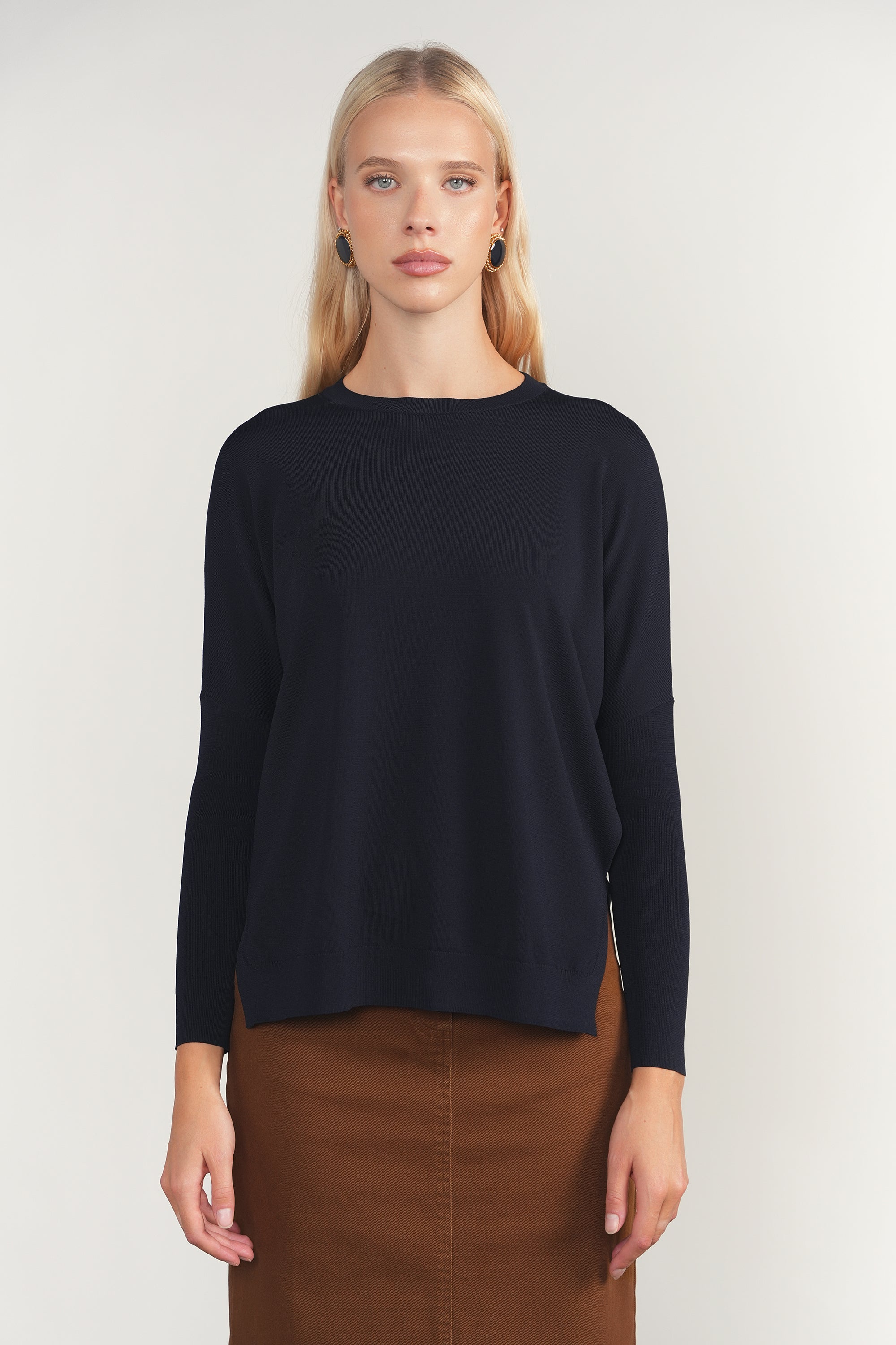 Montia Top in Deep Indigo Navy