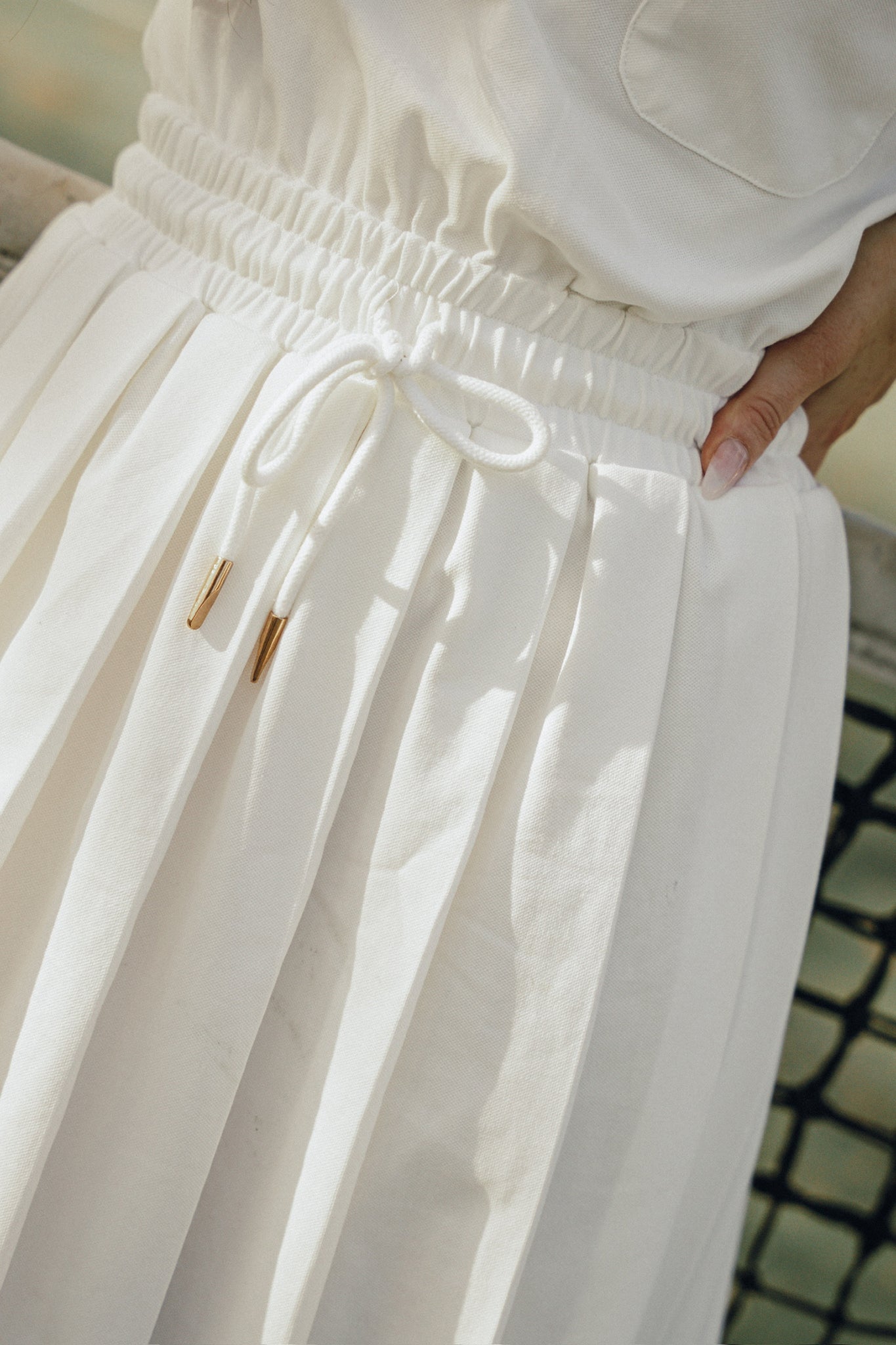 Hamptons Dress in White