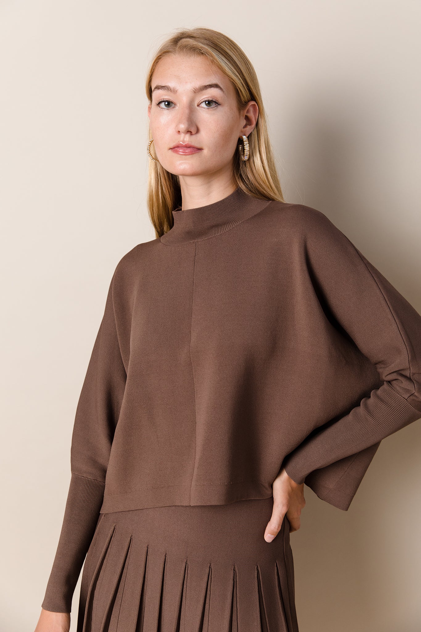 Mock Neck Dolman Sleeve Sweater in Truffle