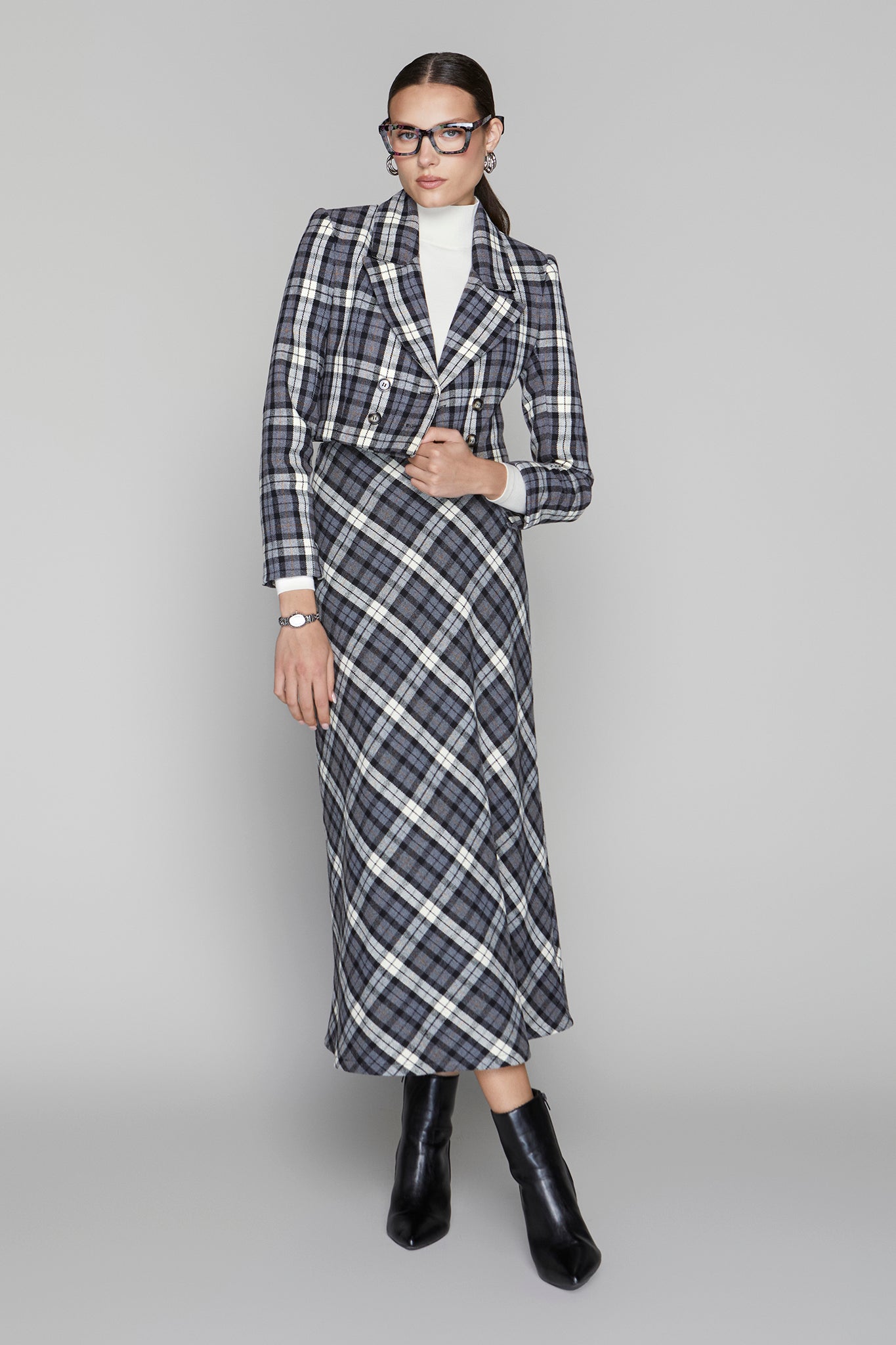 Briar Maxi Skirt in Black / Graphite Plaid
