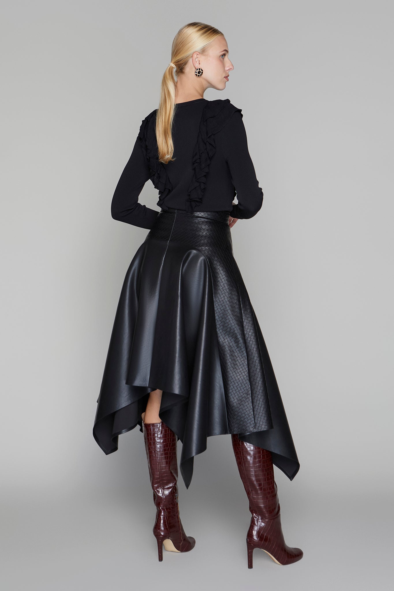 Hartford Skirt in Black