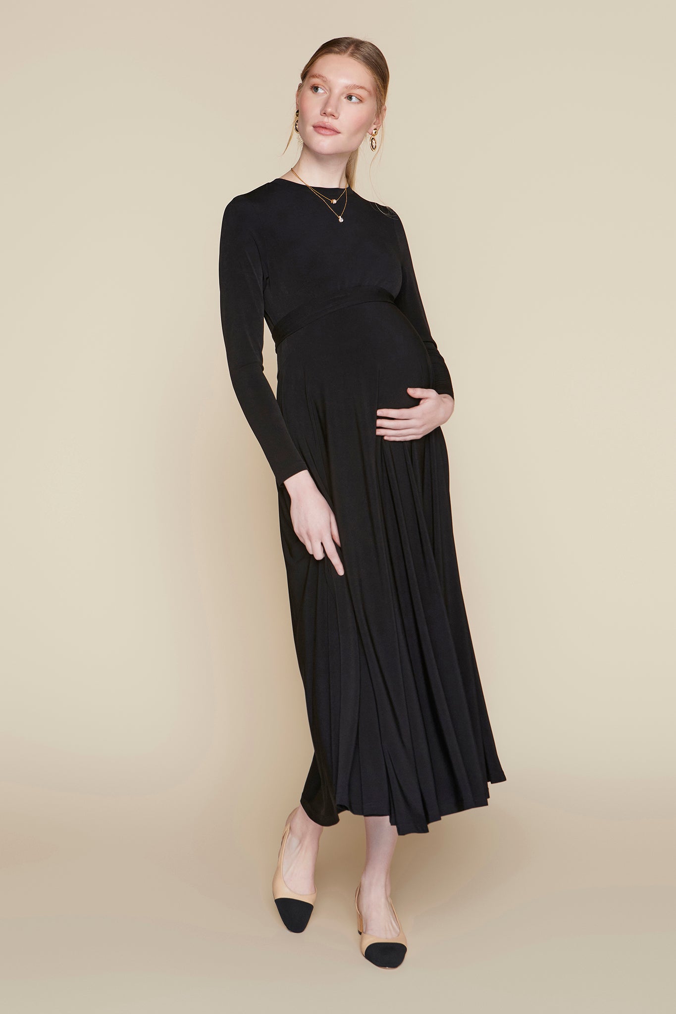 Samoa Maternity Dress in Black