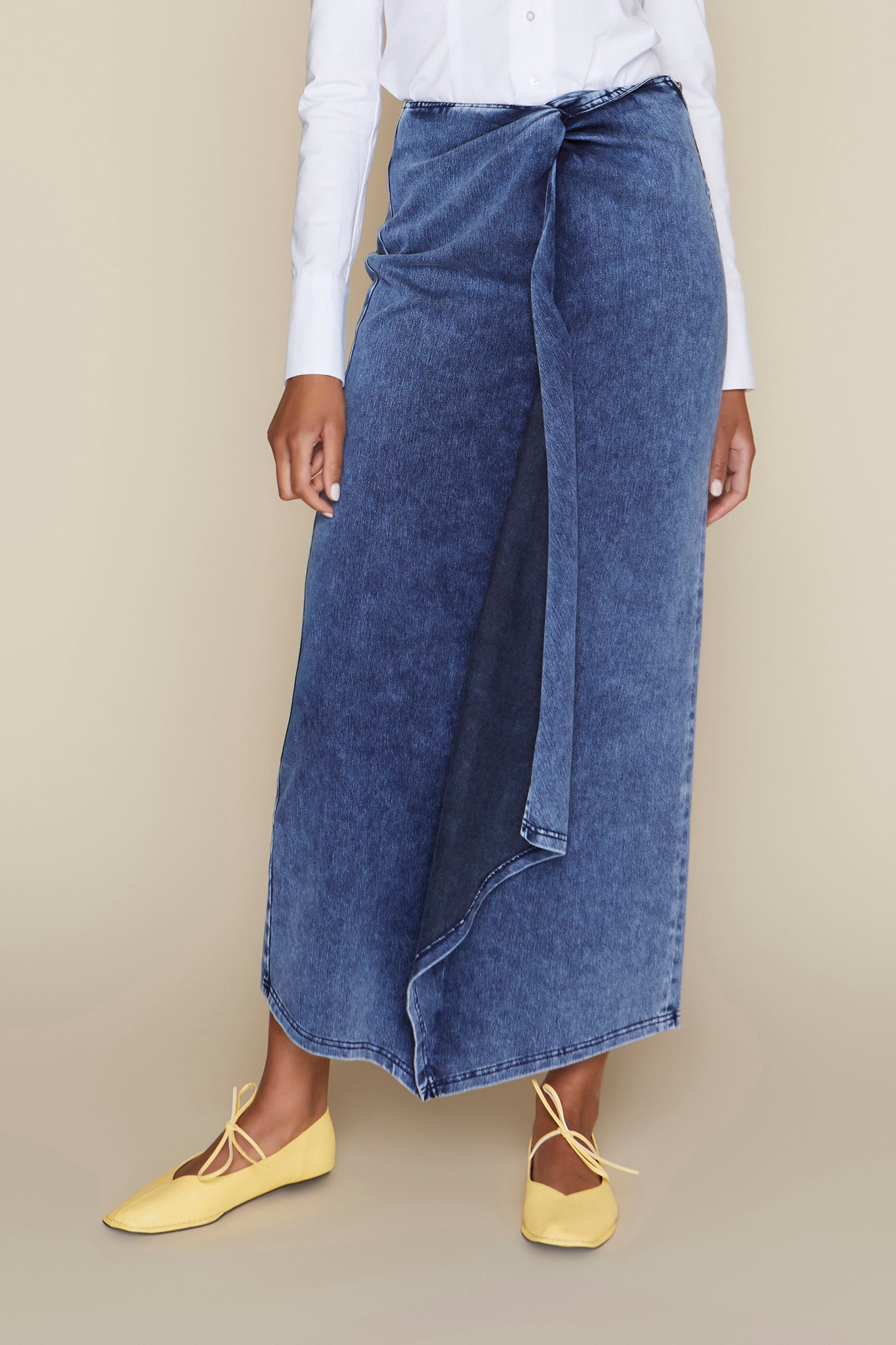Vendôme Skirt in Dark Wash Denim