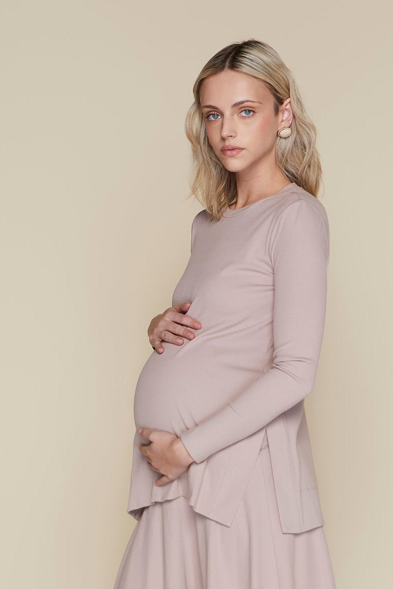 Ventt Maternity Top in Blush