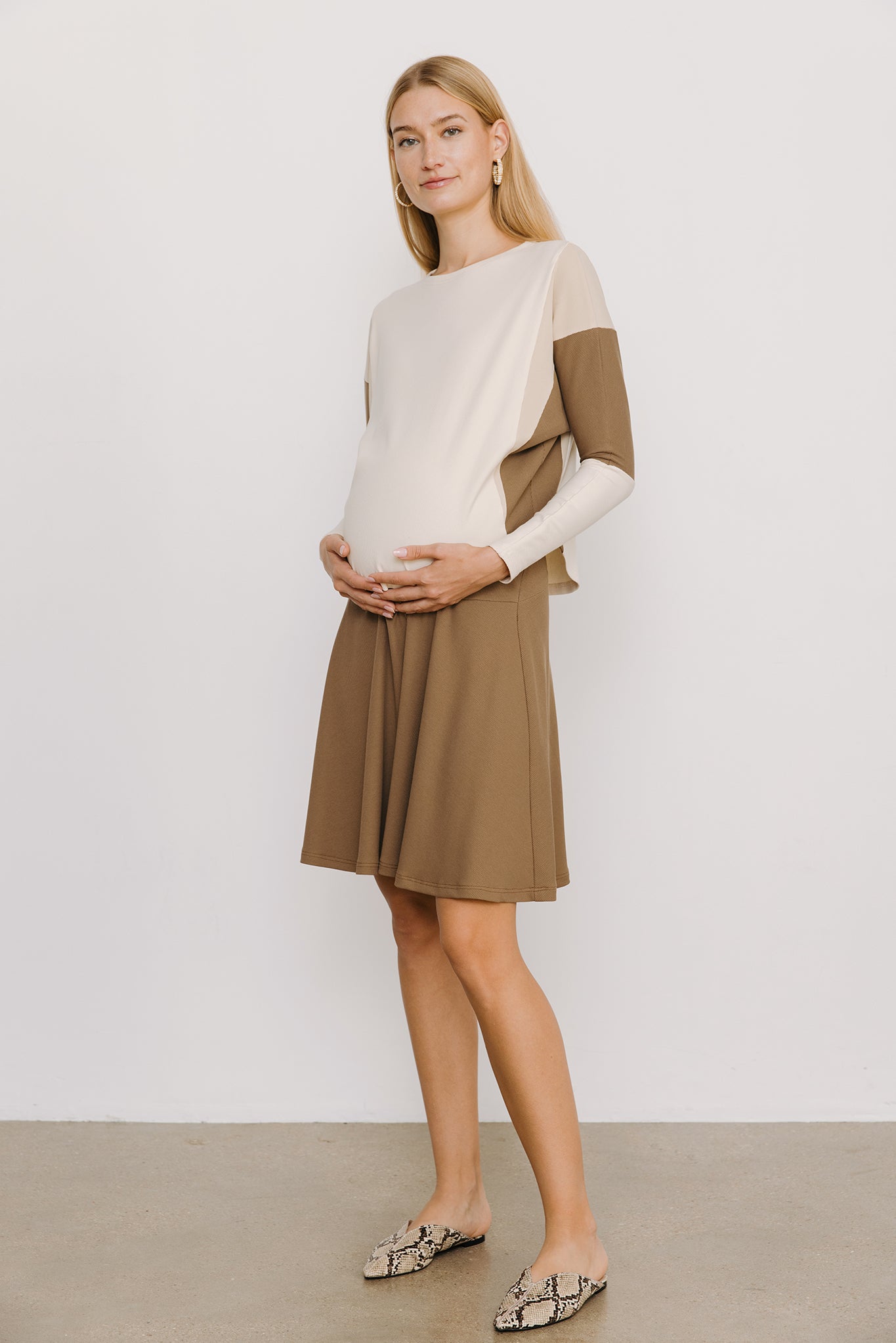 Amethyst Maternity Skirt in Mocha