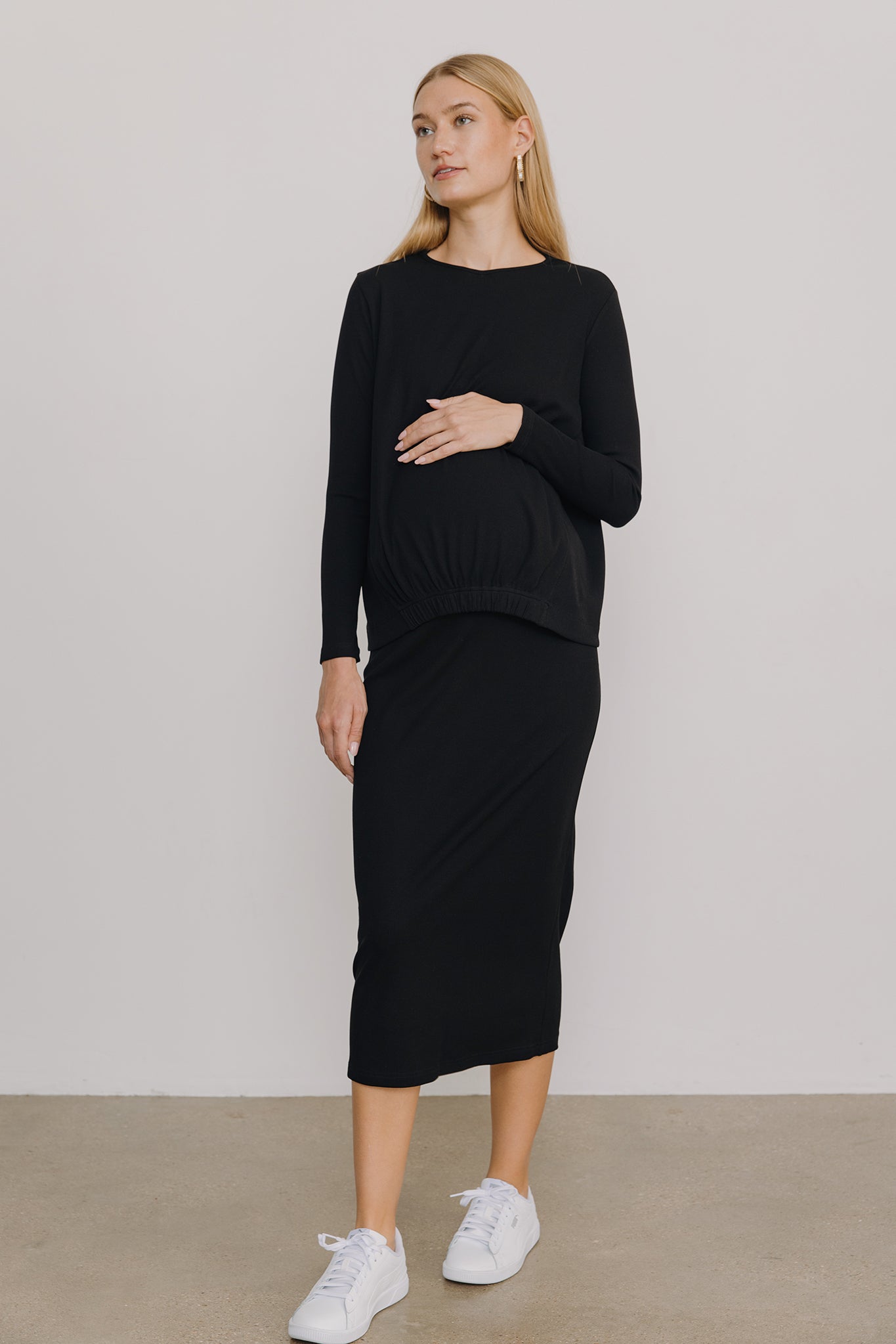 Sapphire Maternity Skirt in Black