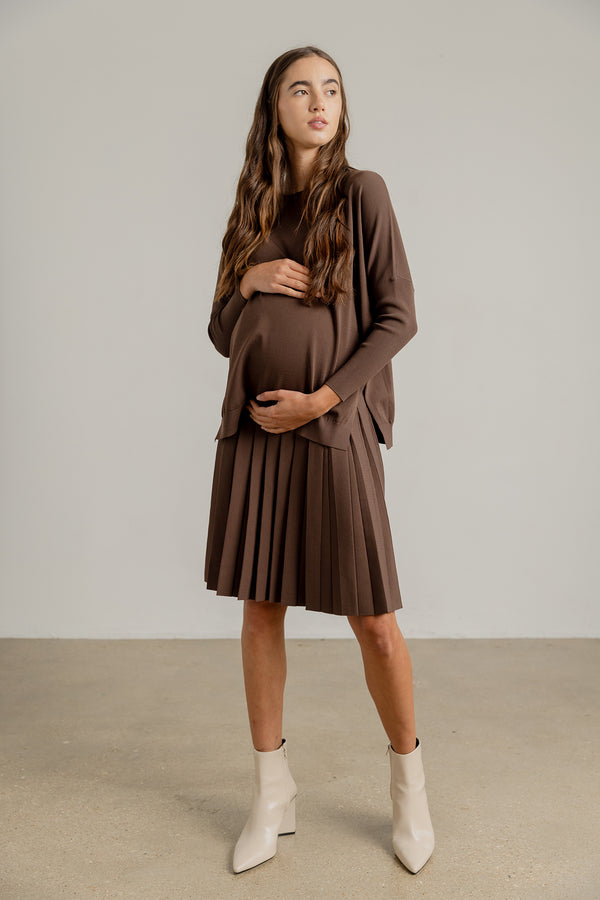 Maternity Infinity Skirt in Praline