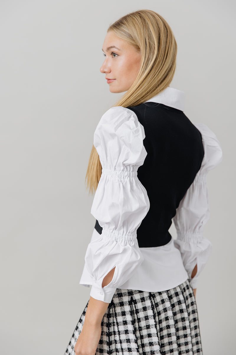 Castell Vest in Black