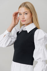 Castell Vest in Black
