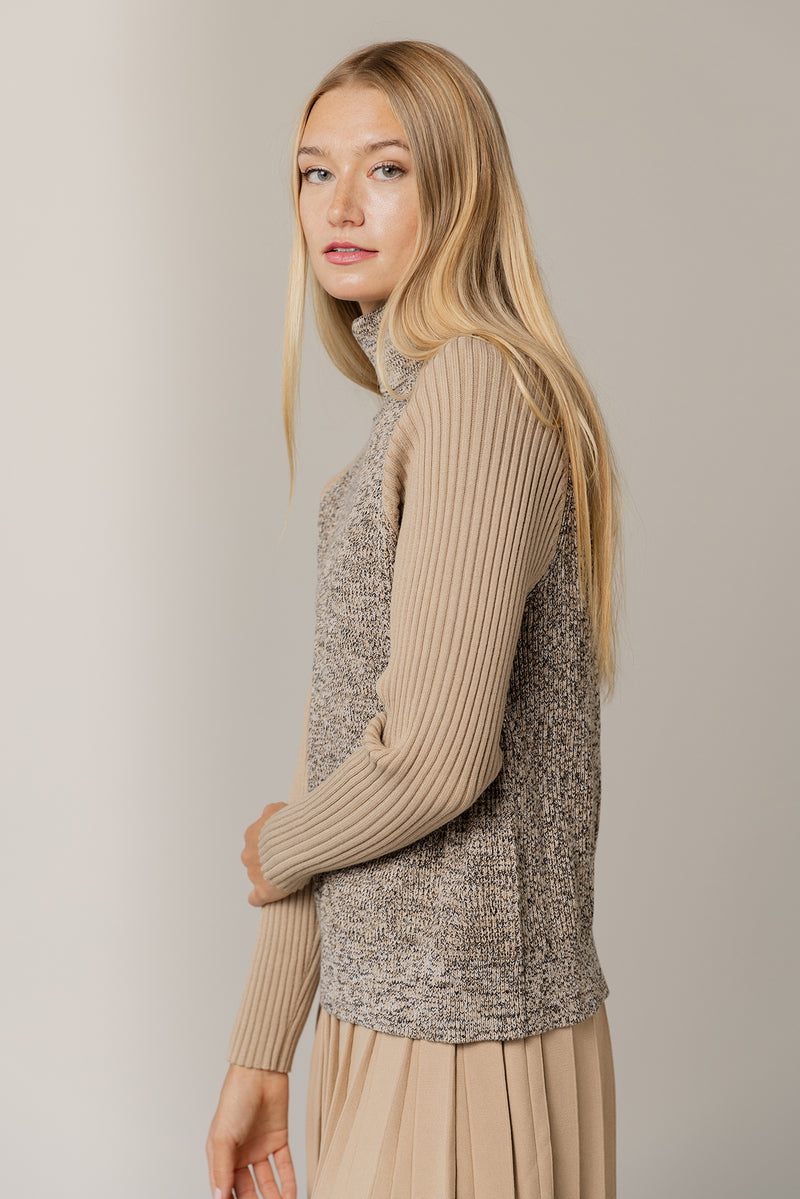 Caelis Sweater in Latte