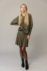 Regis Top in Basil