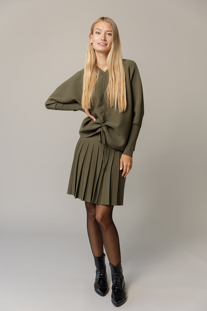 Regis Top in Basil