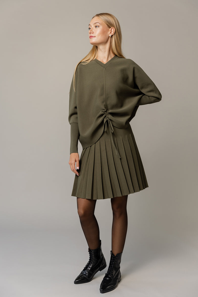 Regis Top in Basil