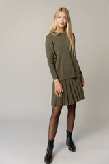Regis Top in Basil