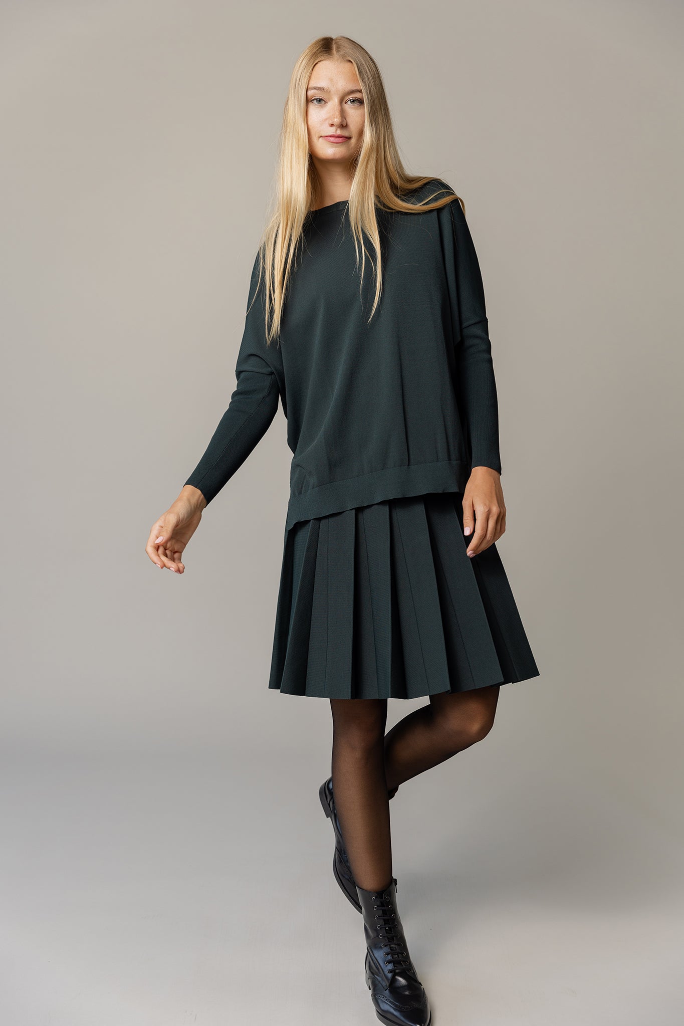 Delta Skirt in Evergreen