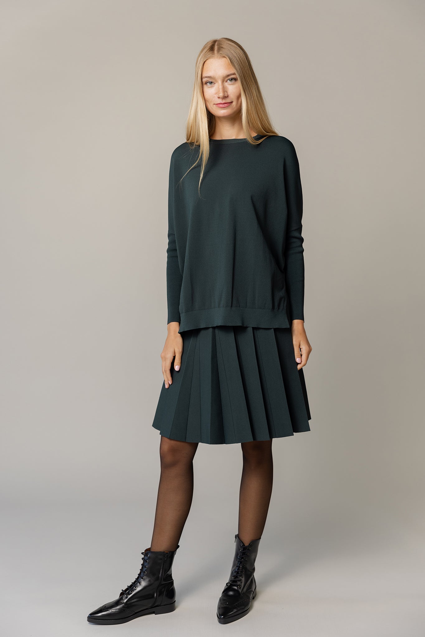 Delta Skirt in Evergreen