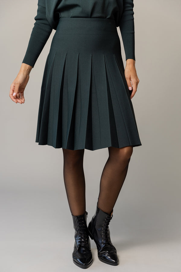 Delta Skirt in Evergreen