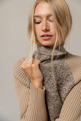 Caelis Sweater in Latte