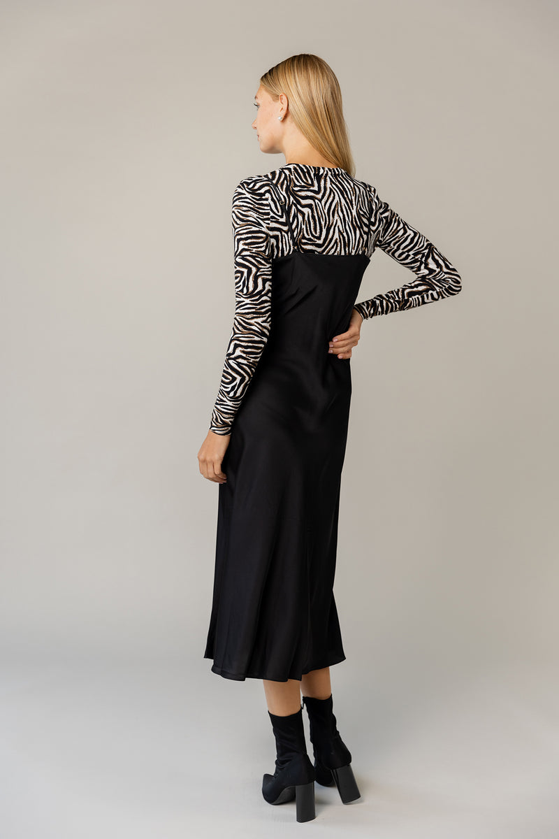 Demera Dress in Black