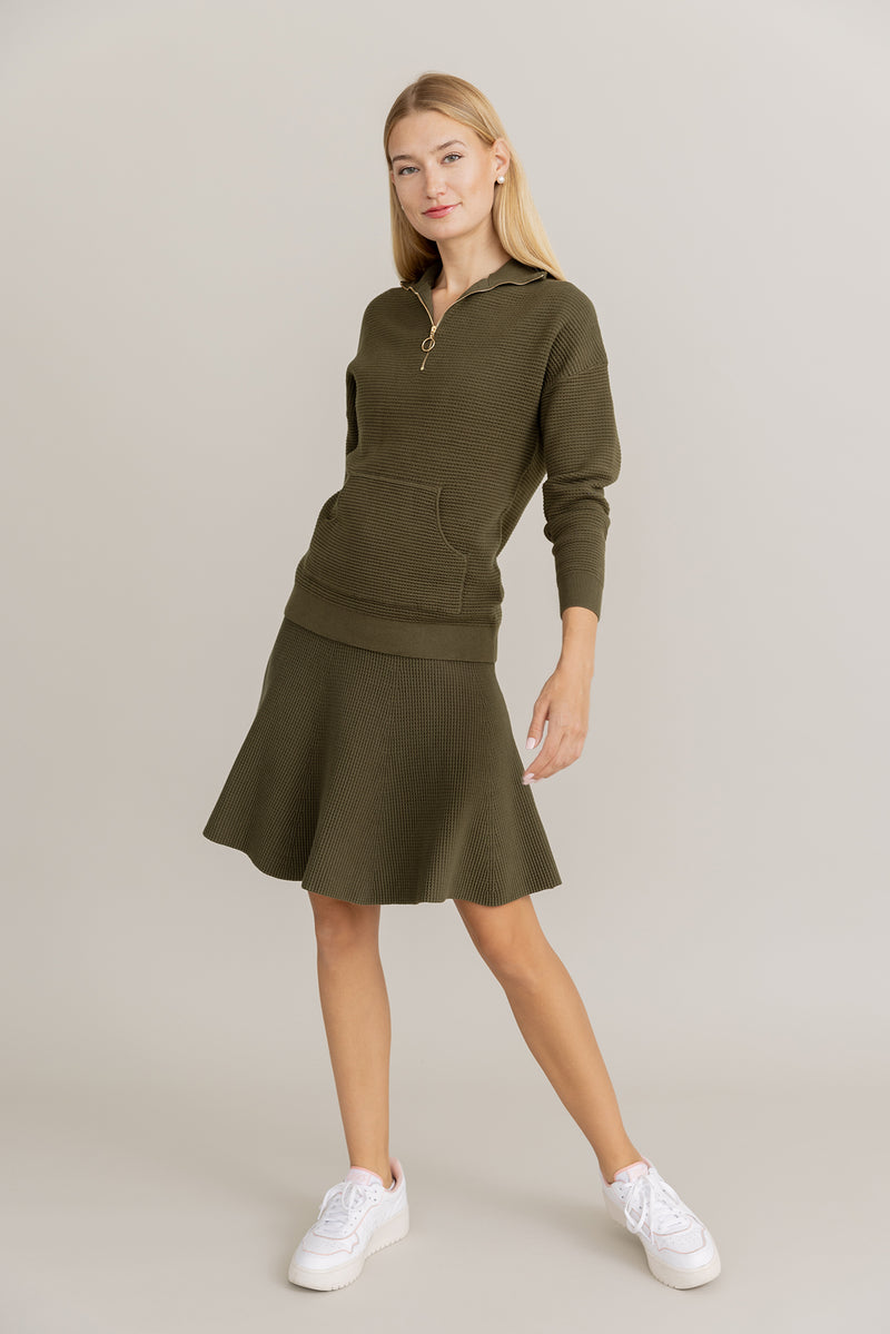 Alinea Zip Top in Basil