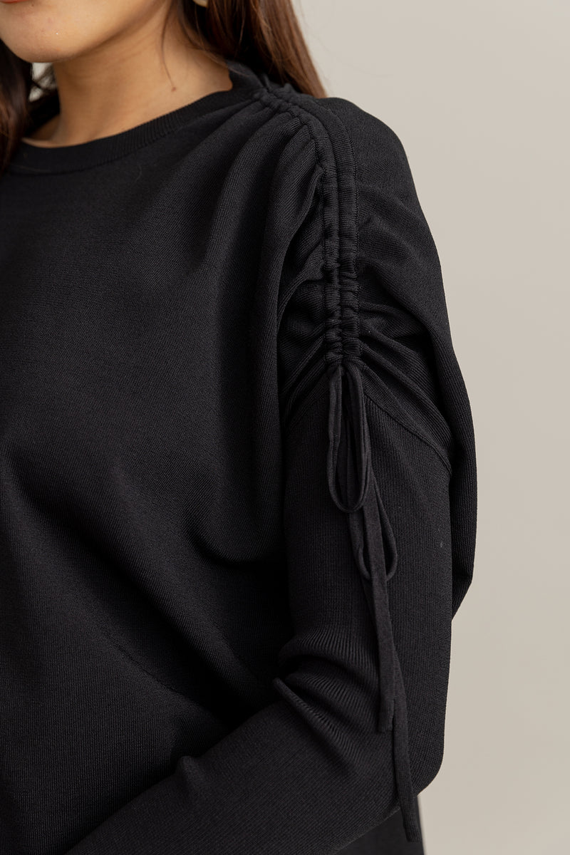 Villa Top in Black