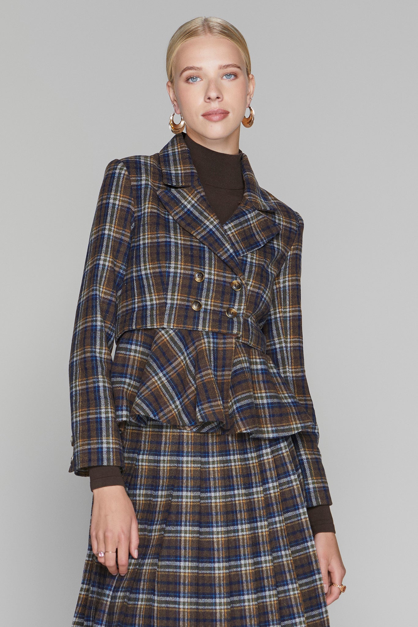 Briar Blazer in Cocoa / Navy Plaid