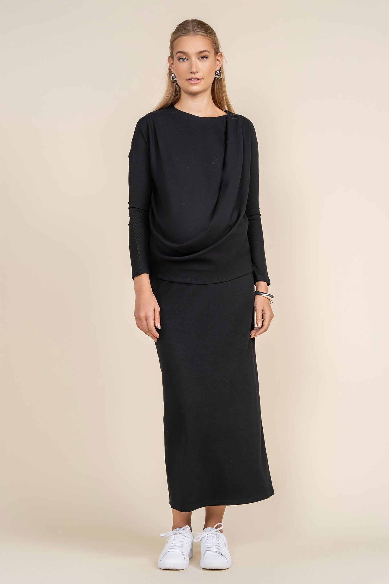 Wynd Maternity Top in Black