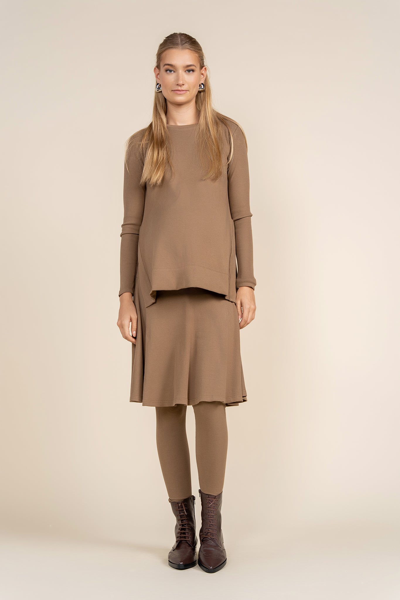 Maternity Skeggings™ in Mocha
