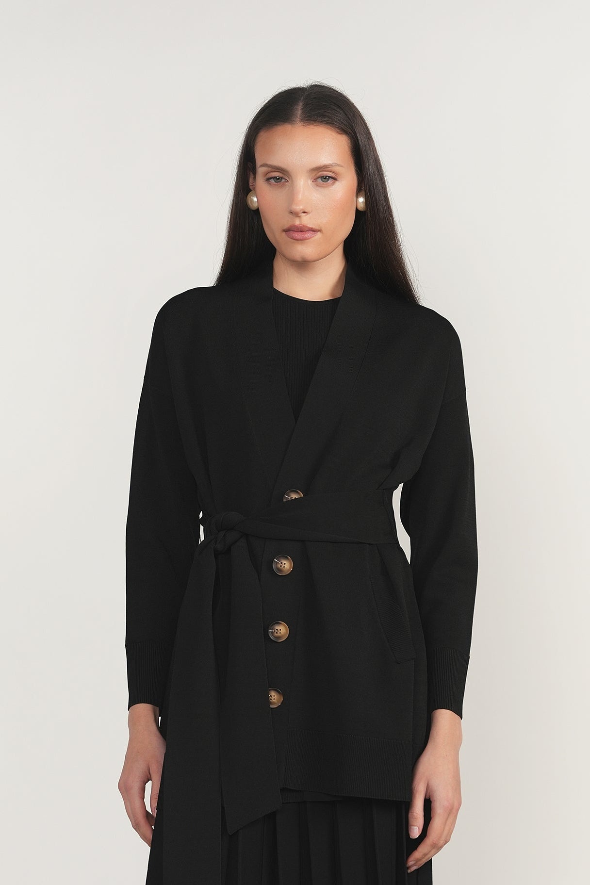 Duoro Cardigan in Black