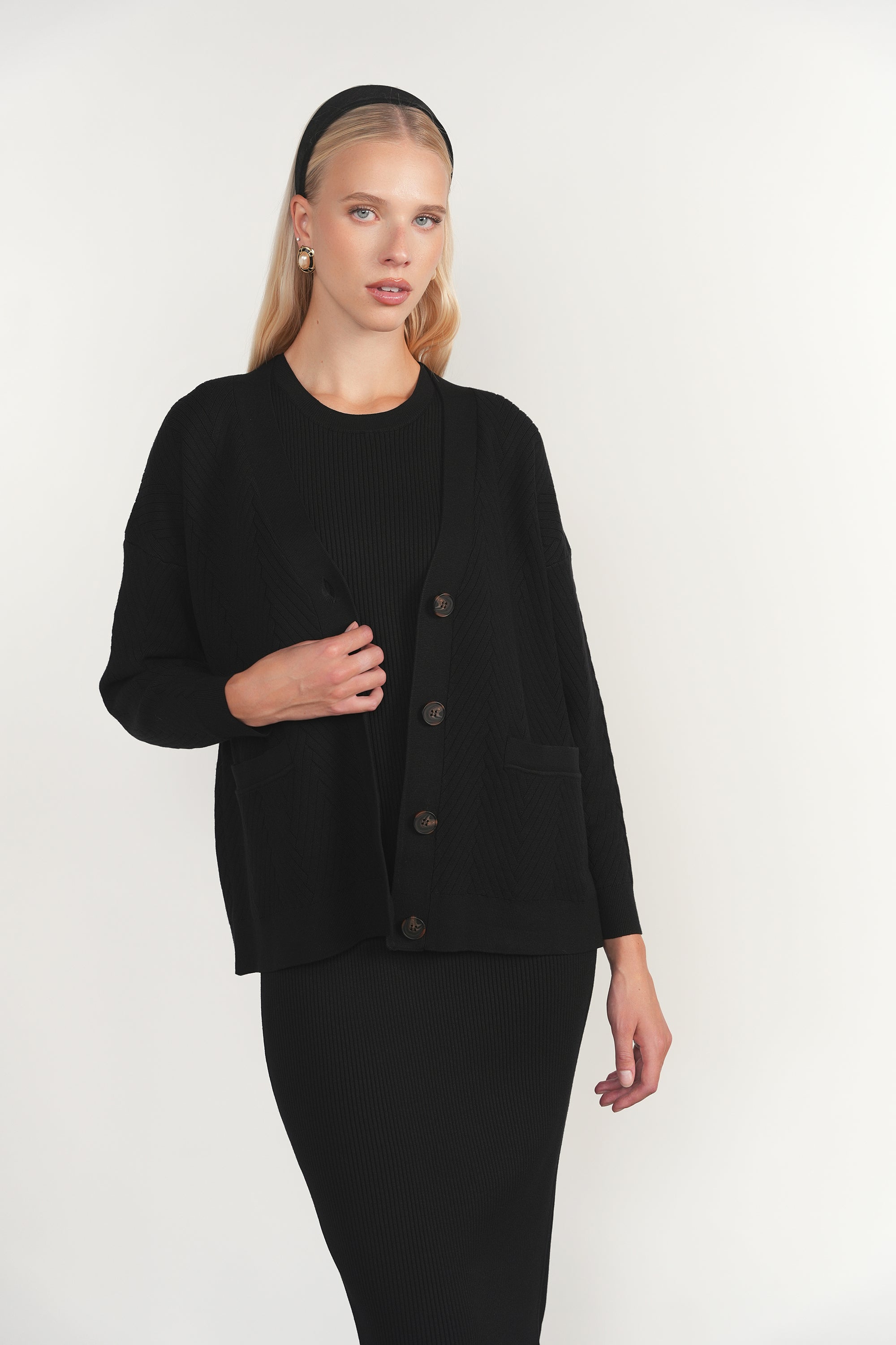 Alva Set in Black