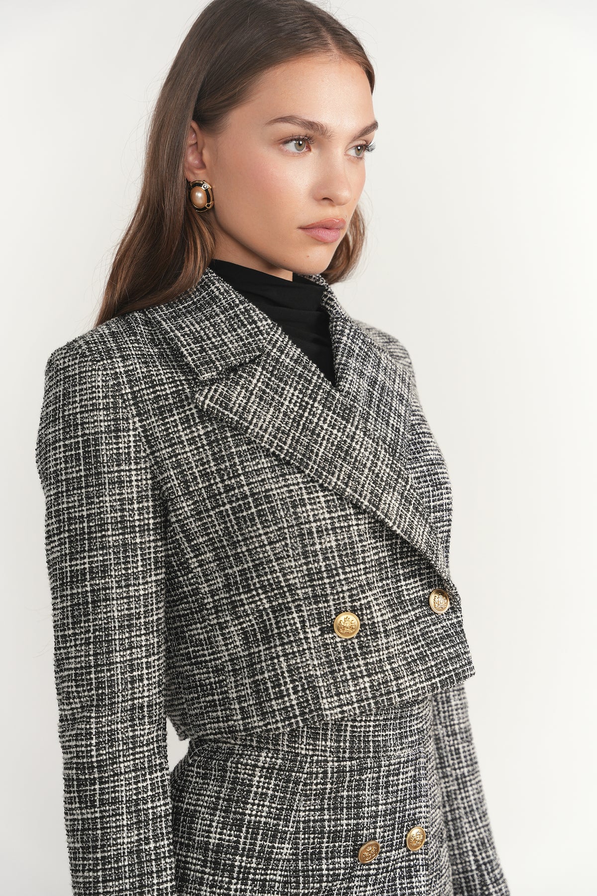 Kura Blazer in Black Plaid