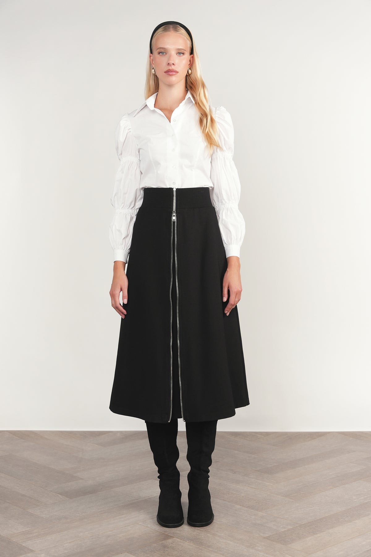 Volga Skirt in Black