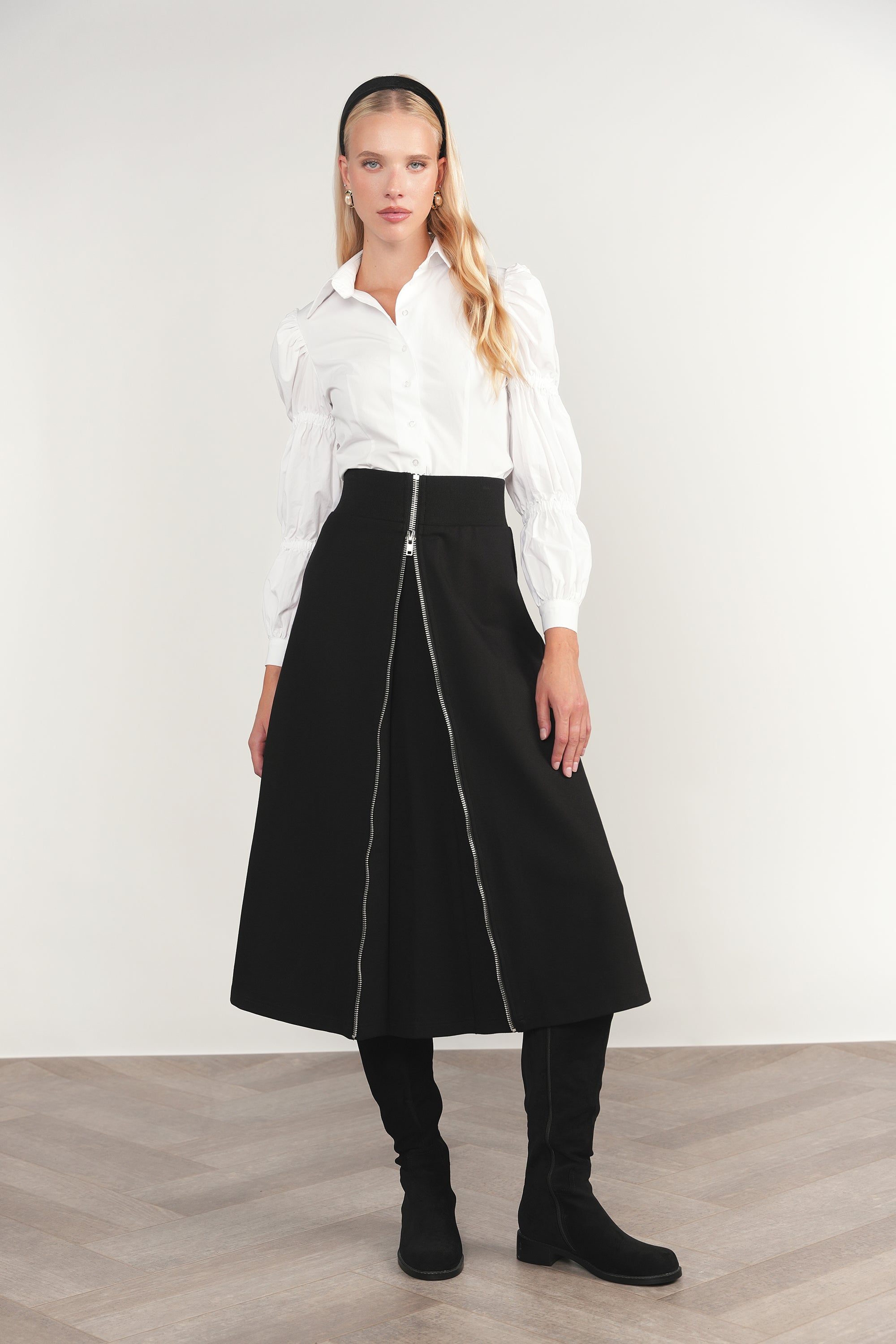 Volga Skirt in Black