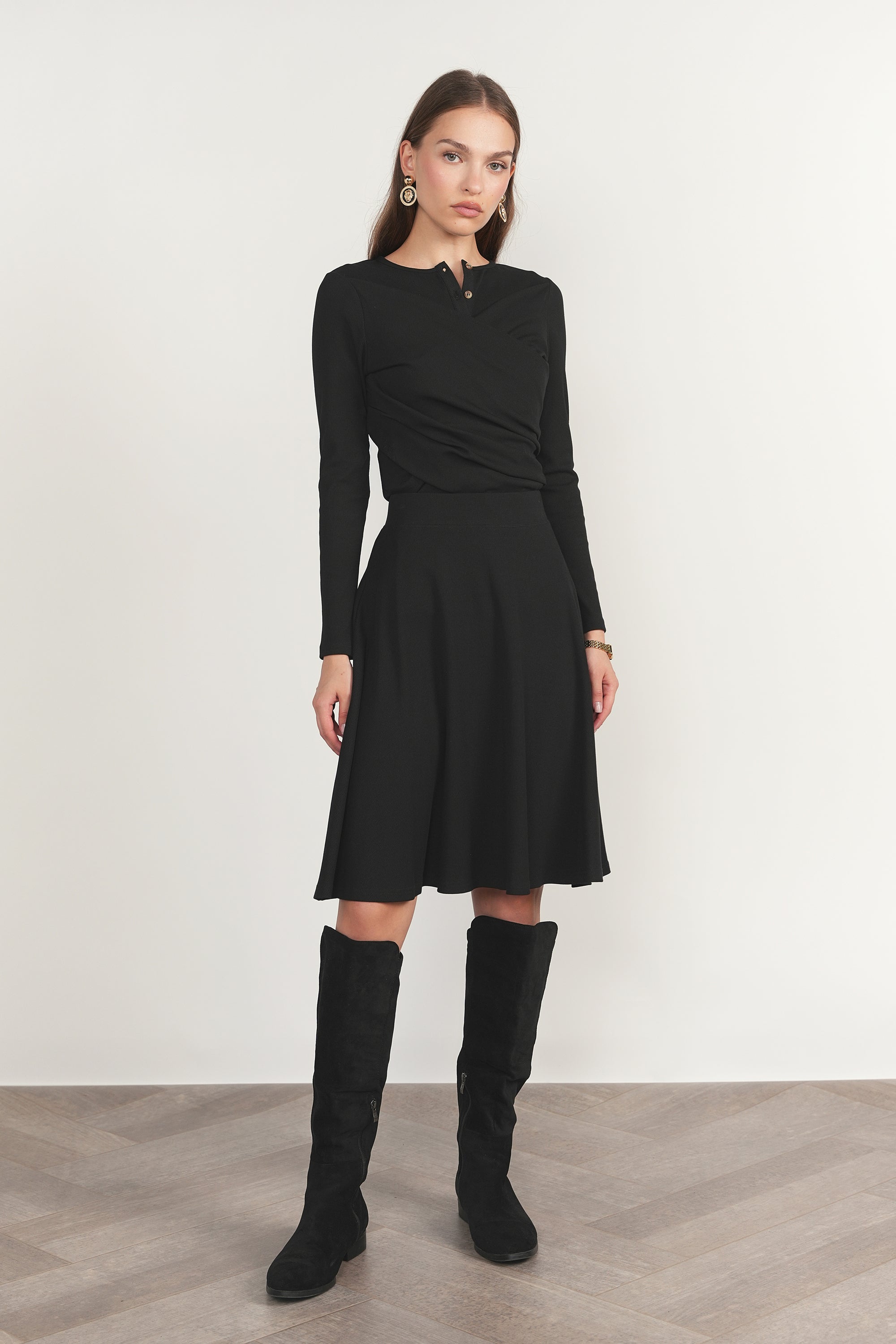 Napo Skirt in Black
