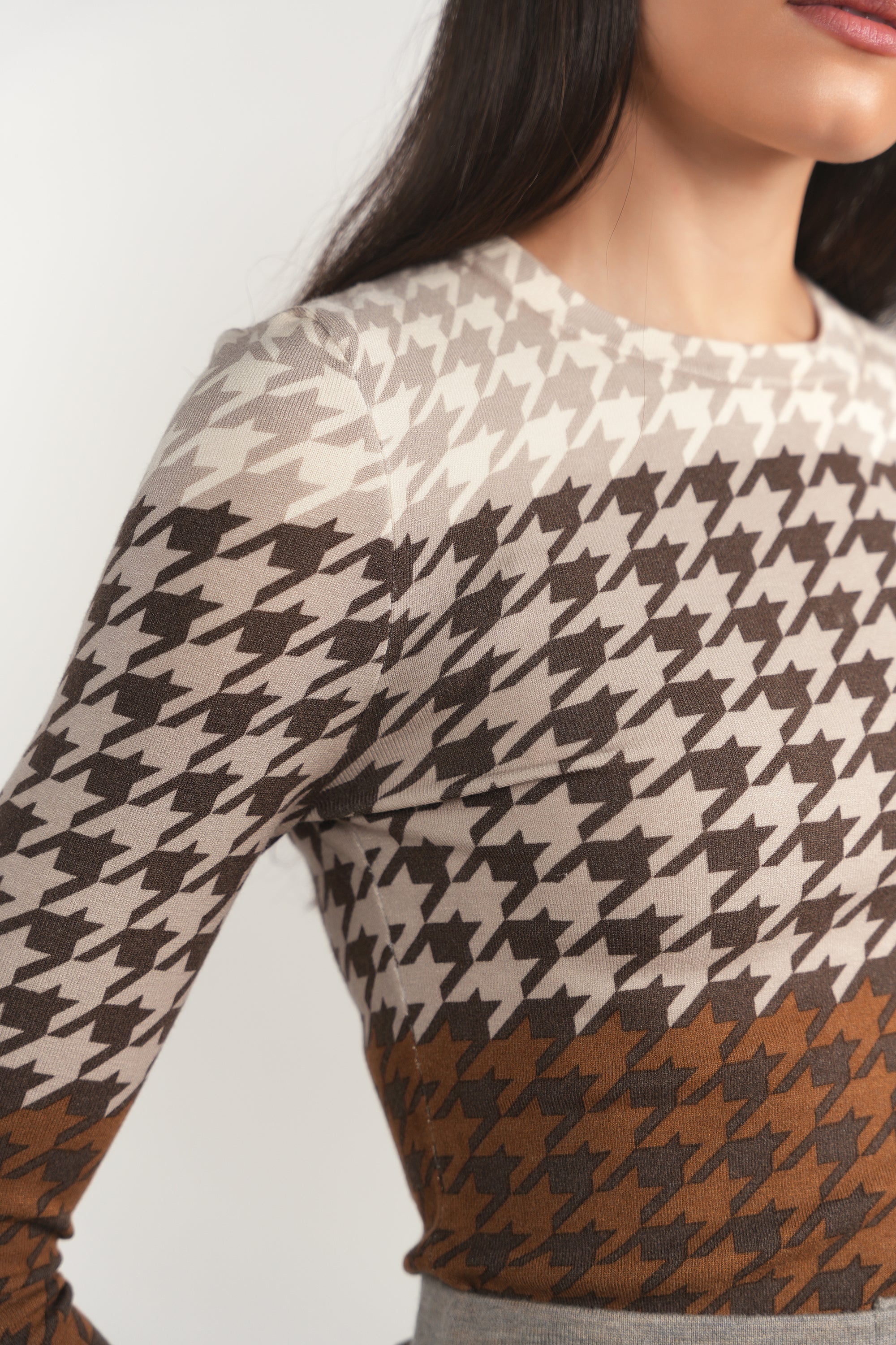Kasai Sweater in Houndstooth