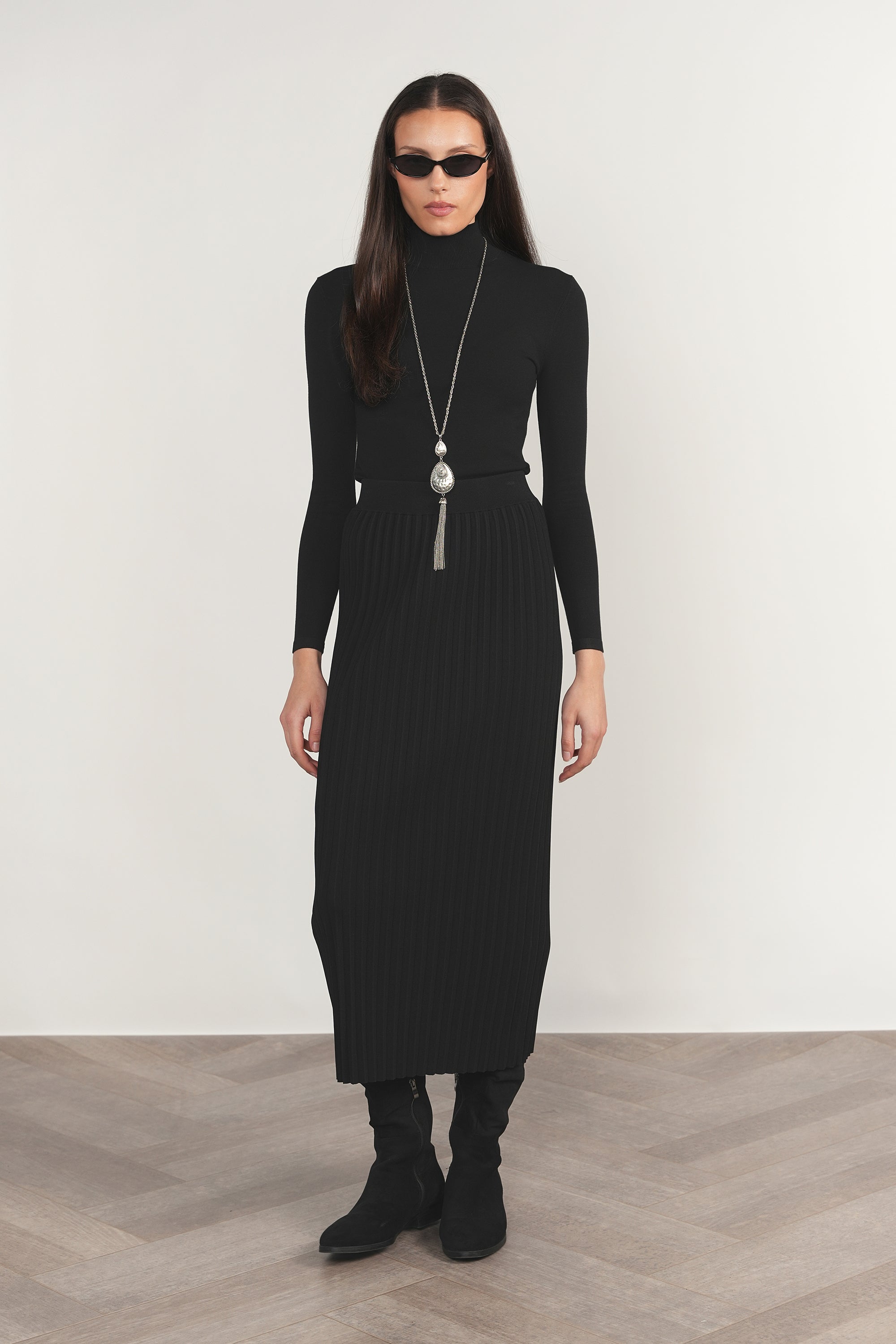 Eden Skirt in Black