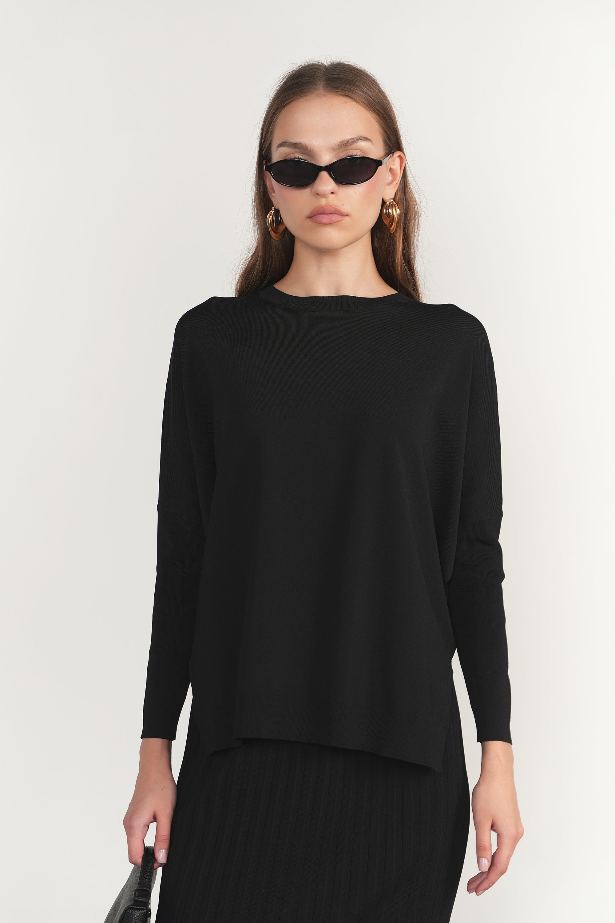 Montia Top in Black