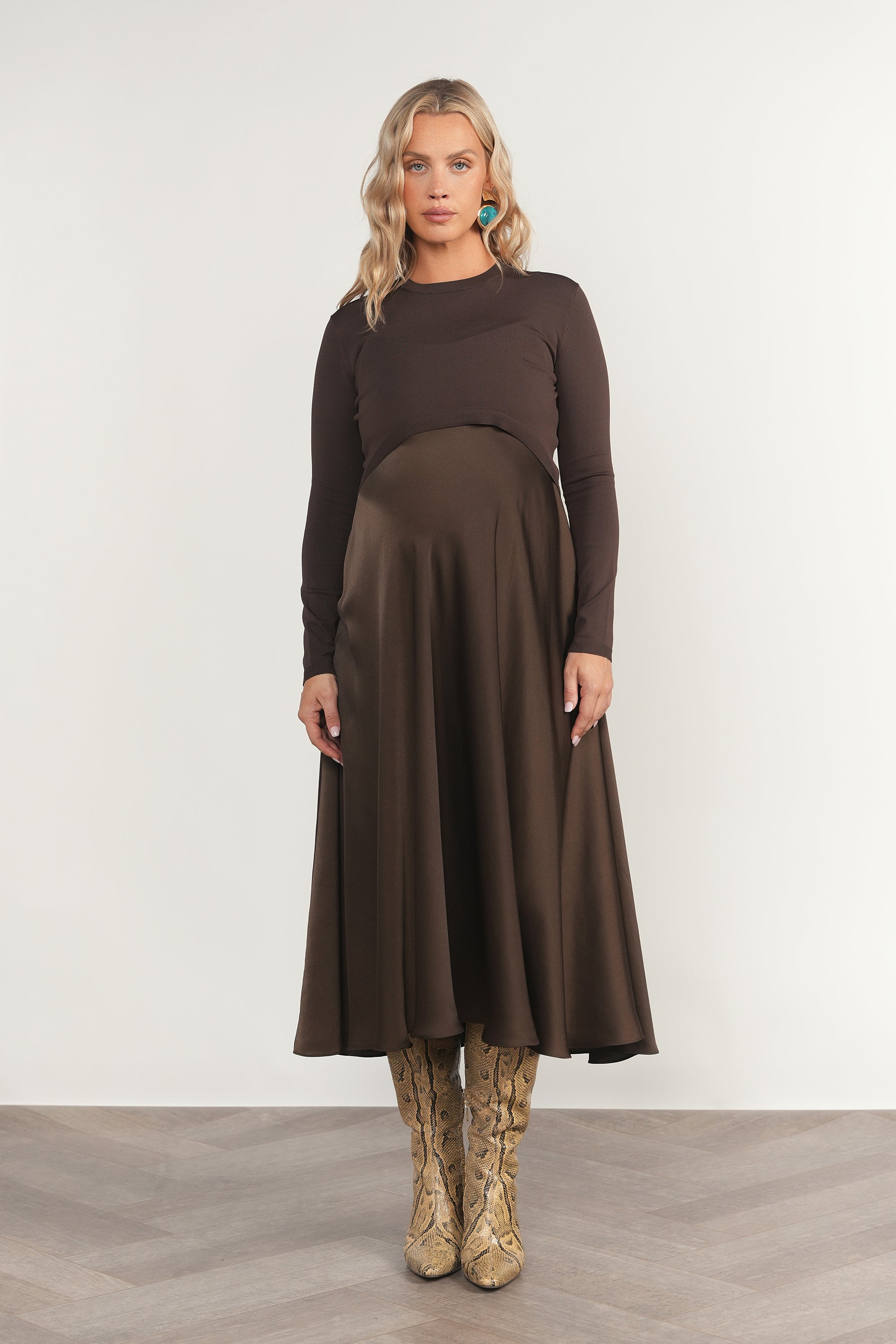 Monroe Maternity Top in Fudge